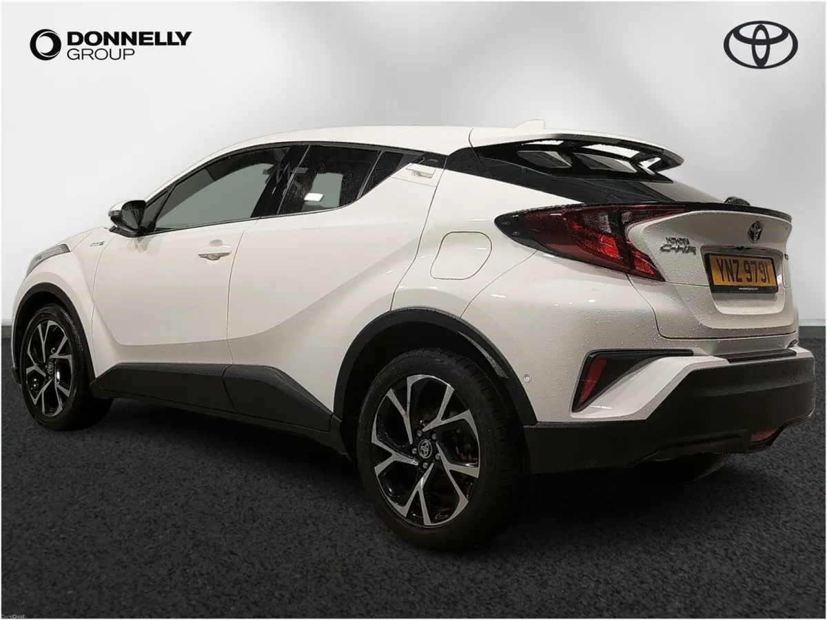 Toyota C-HR C-Hr Hatchback Design - Image 2