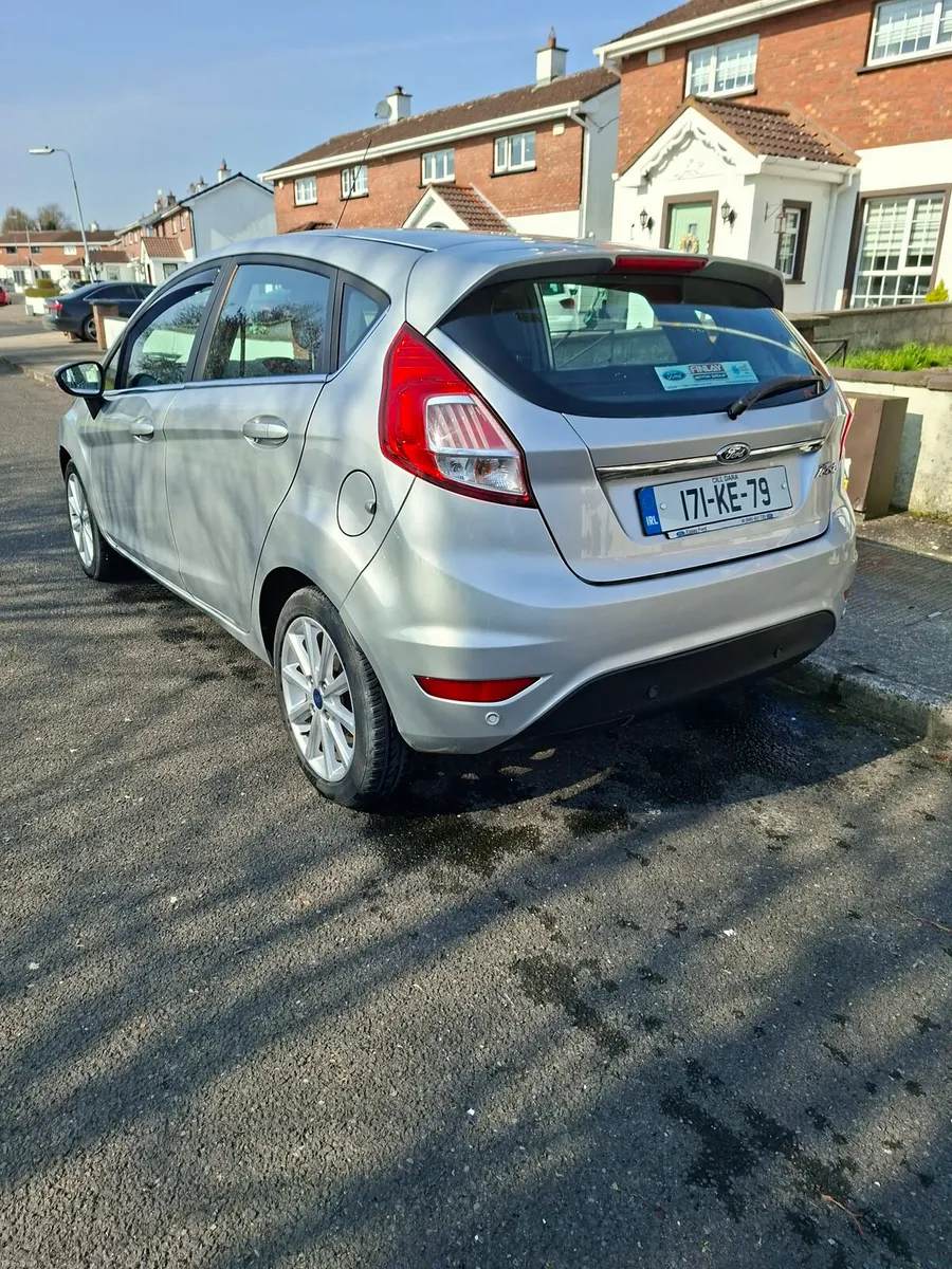 Ford fiesta - Image 6