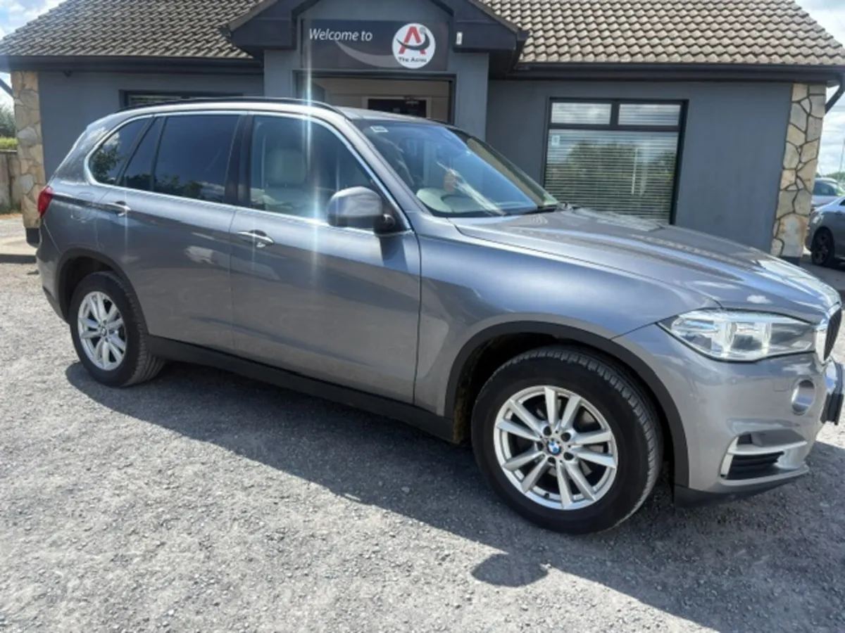 BMW X5 2016 7 SEATER - Image 4