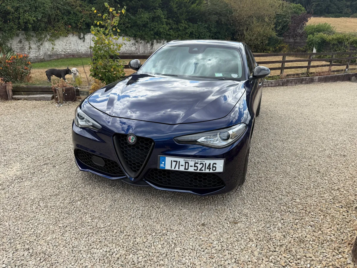 Alfa Romeo Giulia 2.2 Speciale 2017 - Image 4