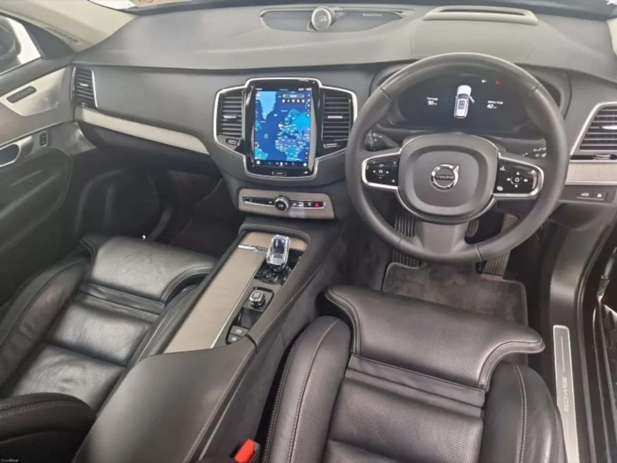 Volvo XC90 T8 PHEV Ultimate Bright - Image 4