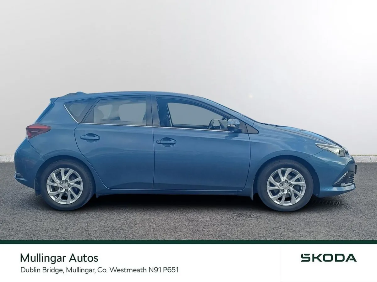 Toyota Auris 1.4 D-4D (90) 5Dr Luna - Image 6