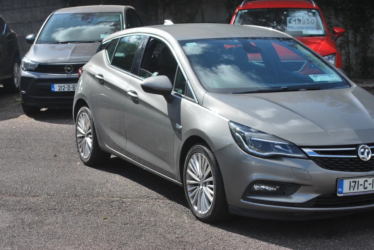 Vauxhall Astra 2017 Elite 1.6 CDTI - Image 3