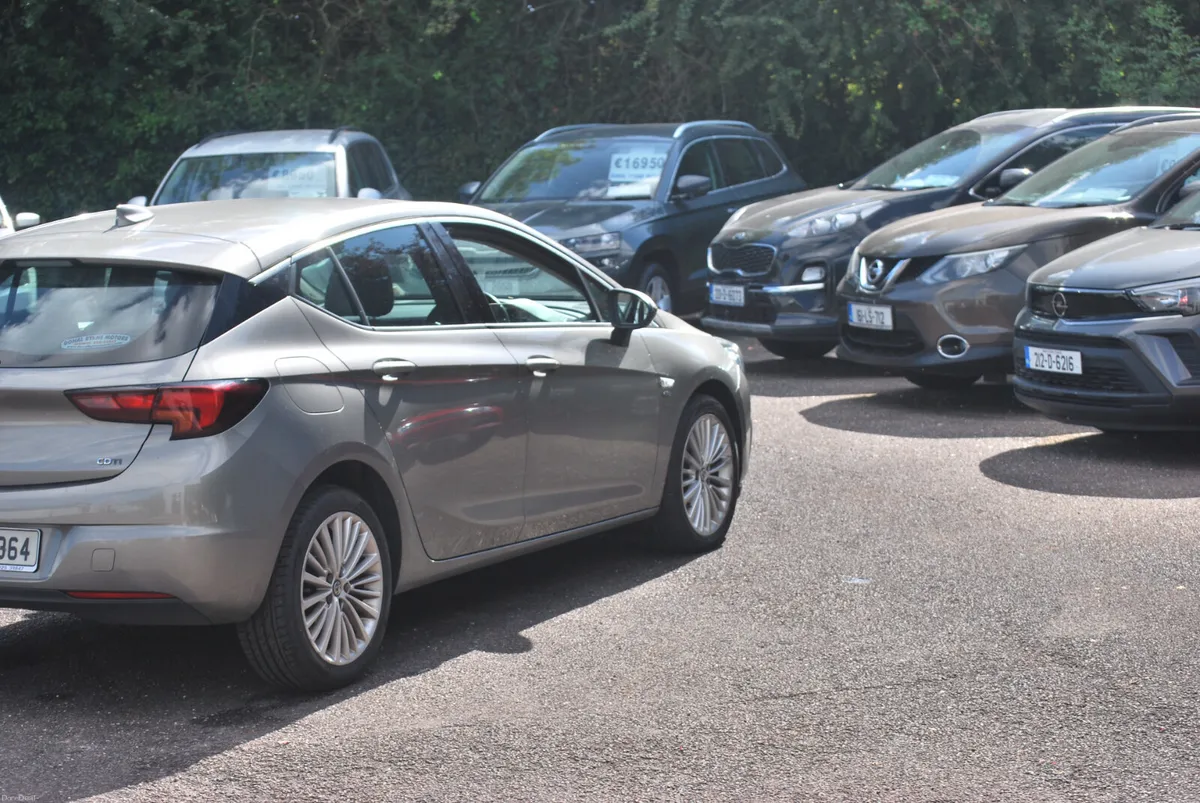 Vauxhall Astra 2017 Elite 1.6 CDTI - Image 5