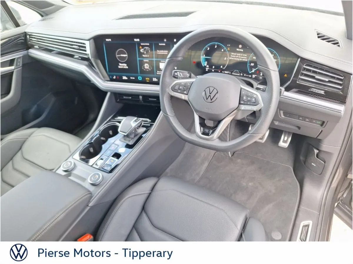 Volkswagen Touareg TOUAREG COMM R-LINE 3.0 TDI4M 2 - Image 2