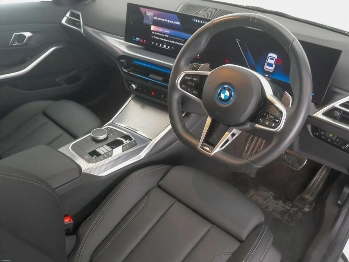 BMW 3-Series 330e M Sport Saloon - Image 6