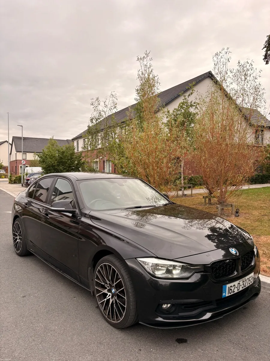 BMW 3-Series 2016 - Image 1