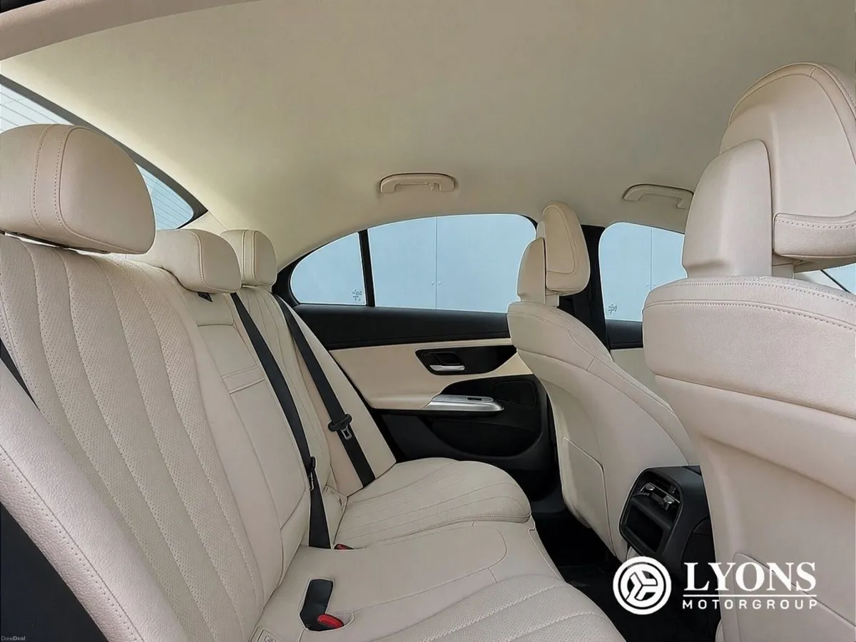 Mercedes-Benz E-Class E 220 D MHEV Avantgarde Plus - Image 5
