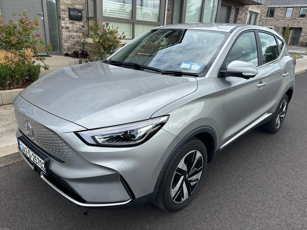 MG ZS 2024 - Image 4