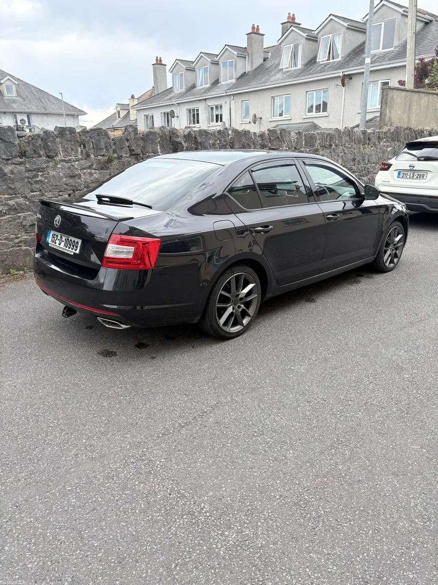 Skoda Octavia DSG Automatic VRS BODY - Image 3