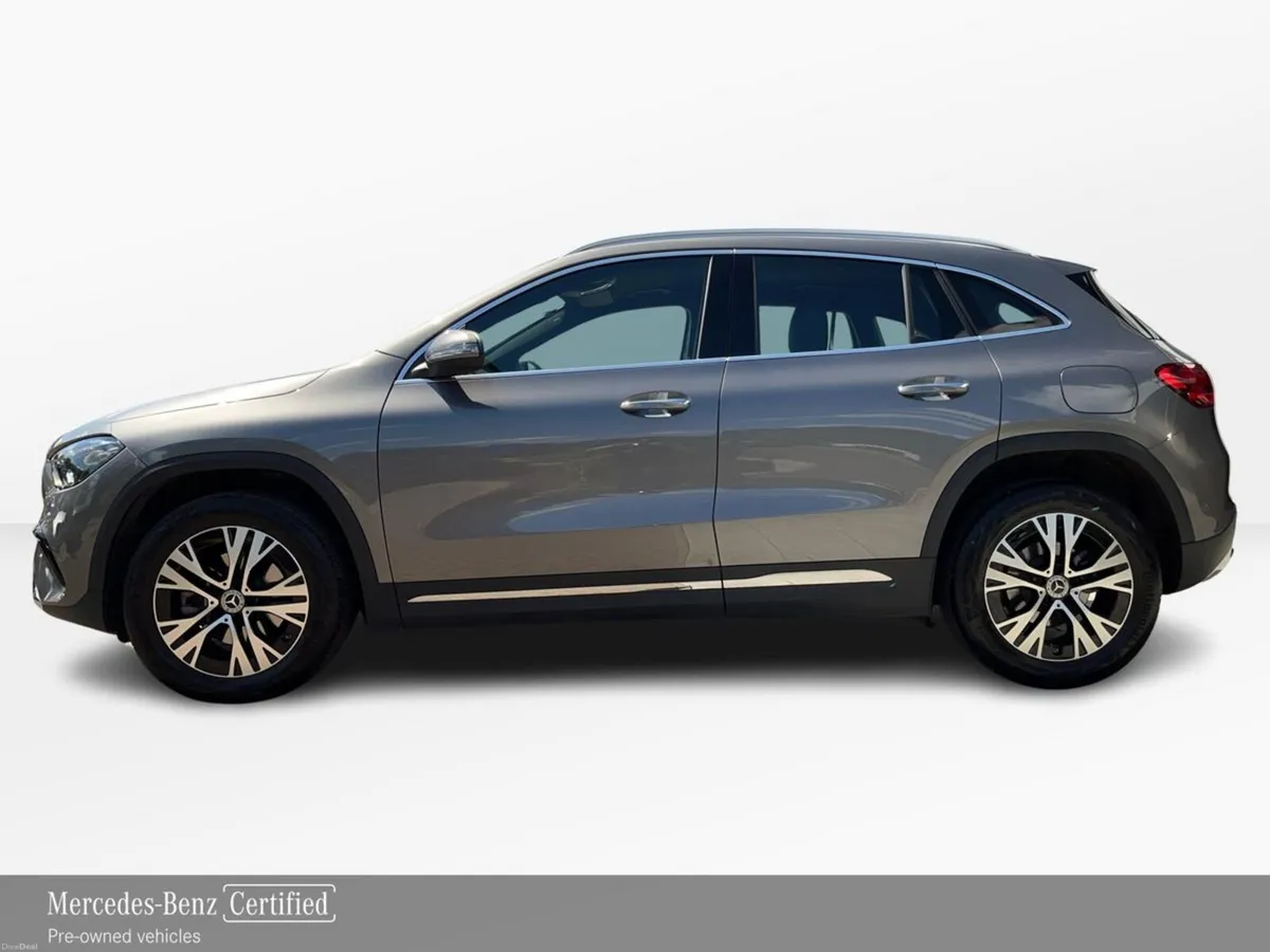 Mercedes-Benz GLA 180 Progressive Plus Compact SUV - Image 6
