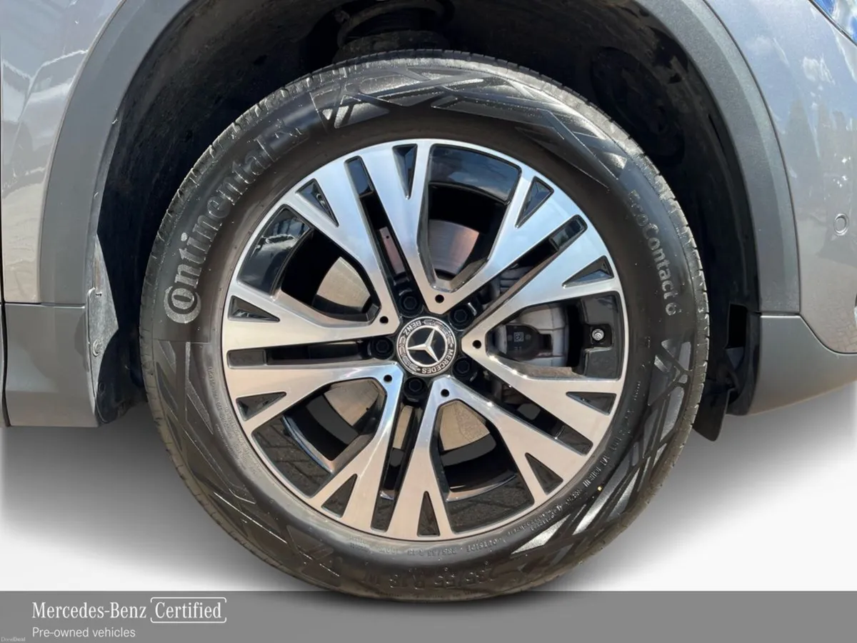 Mercedes-Benz GLA 180 Progressive Plus Compact SUV - Image 5
