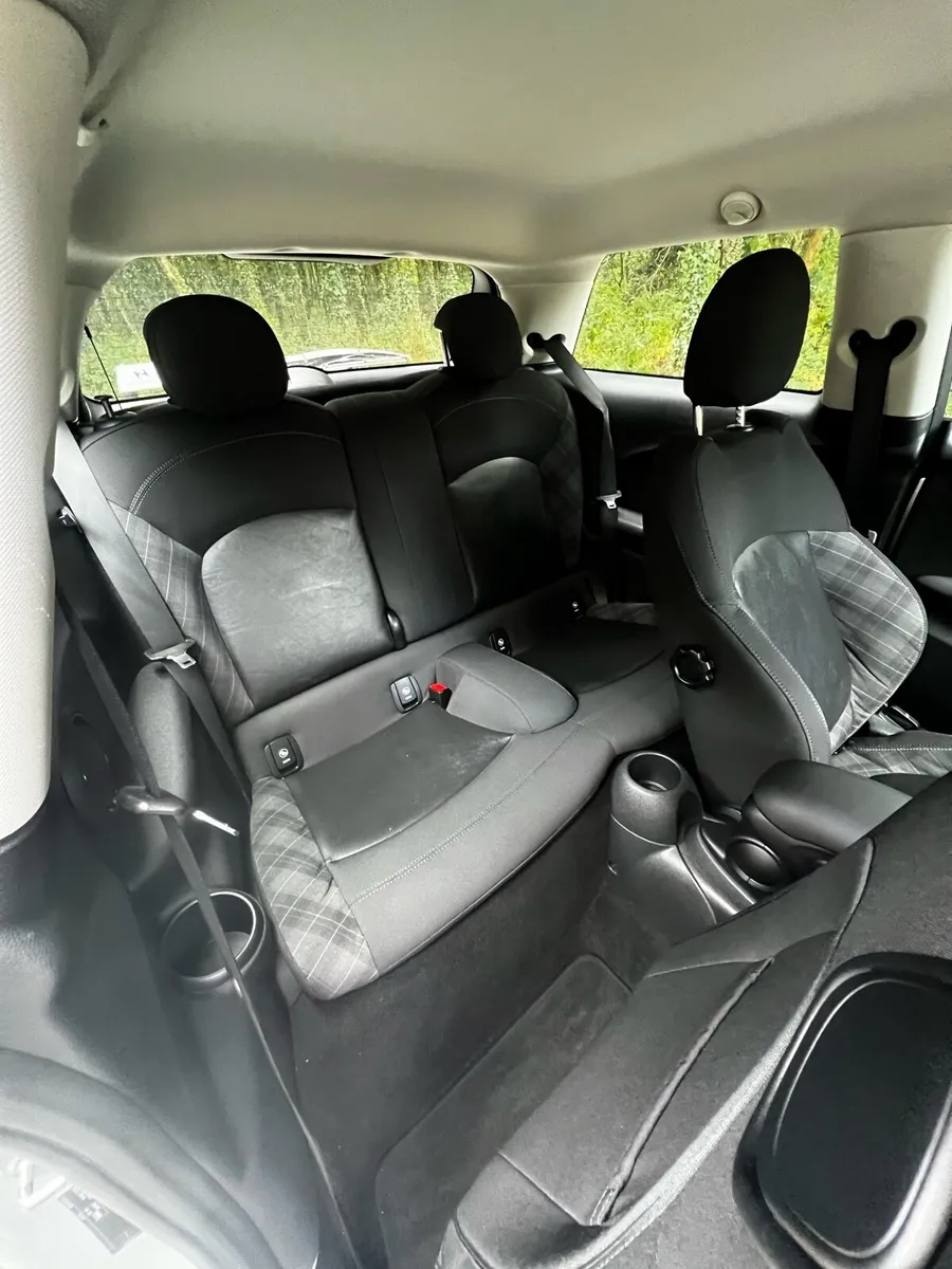 Mini Cooper - Image 6
