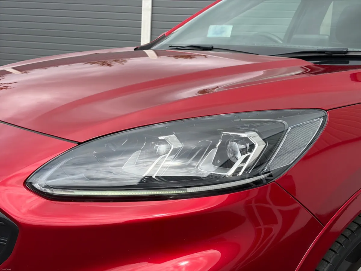 Ford Kuga ST-LINE X ED PHEV CV EDITION - Image 3
