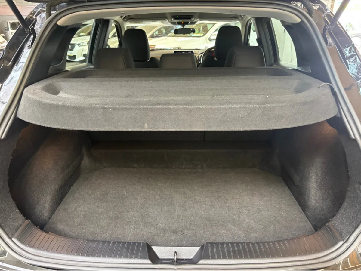 Nissan Qashqai EPOWER SV 4DR AUTO Hybrid - Image 5