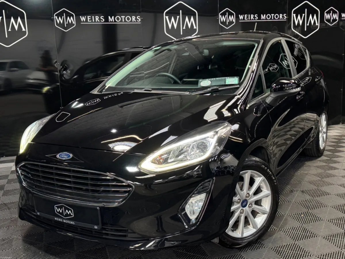 Ford Fiesta TITANIUM 5DR 1.0T 95PS 4 4DR - Image 2