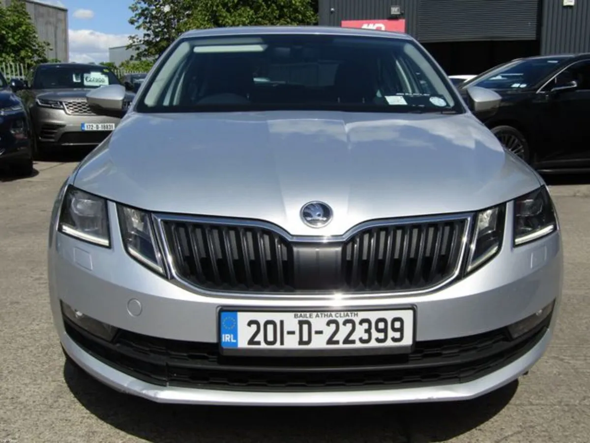 Skoda Octavia SOL 1.6tdi 115HP 4DR - Image 2
