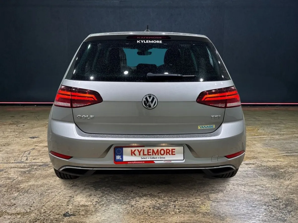 Volkswagen Golf 1.2 AUTOMATIC TSI COMFORT LINE - F - Image 4