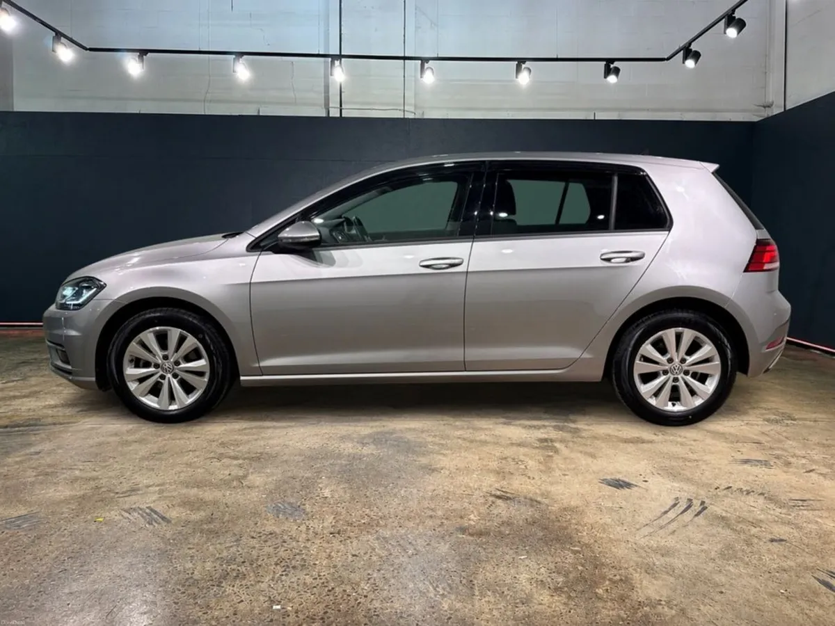 Volkswagen Golf 1.2 AUTOMATIC TSI COMFORT LINE - F - Image 6