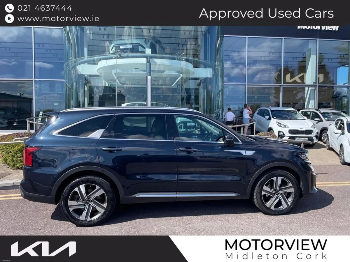 Kia Sorento Phev K4 5DR Auto *SHOWROOM CONDITION* - Image 1