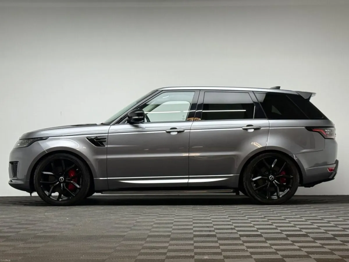 Land Rover Range Rover HSE DYN P400E *PAN ROOF* - Image 4