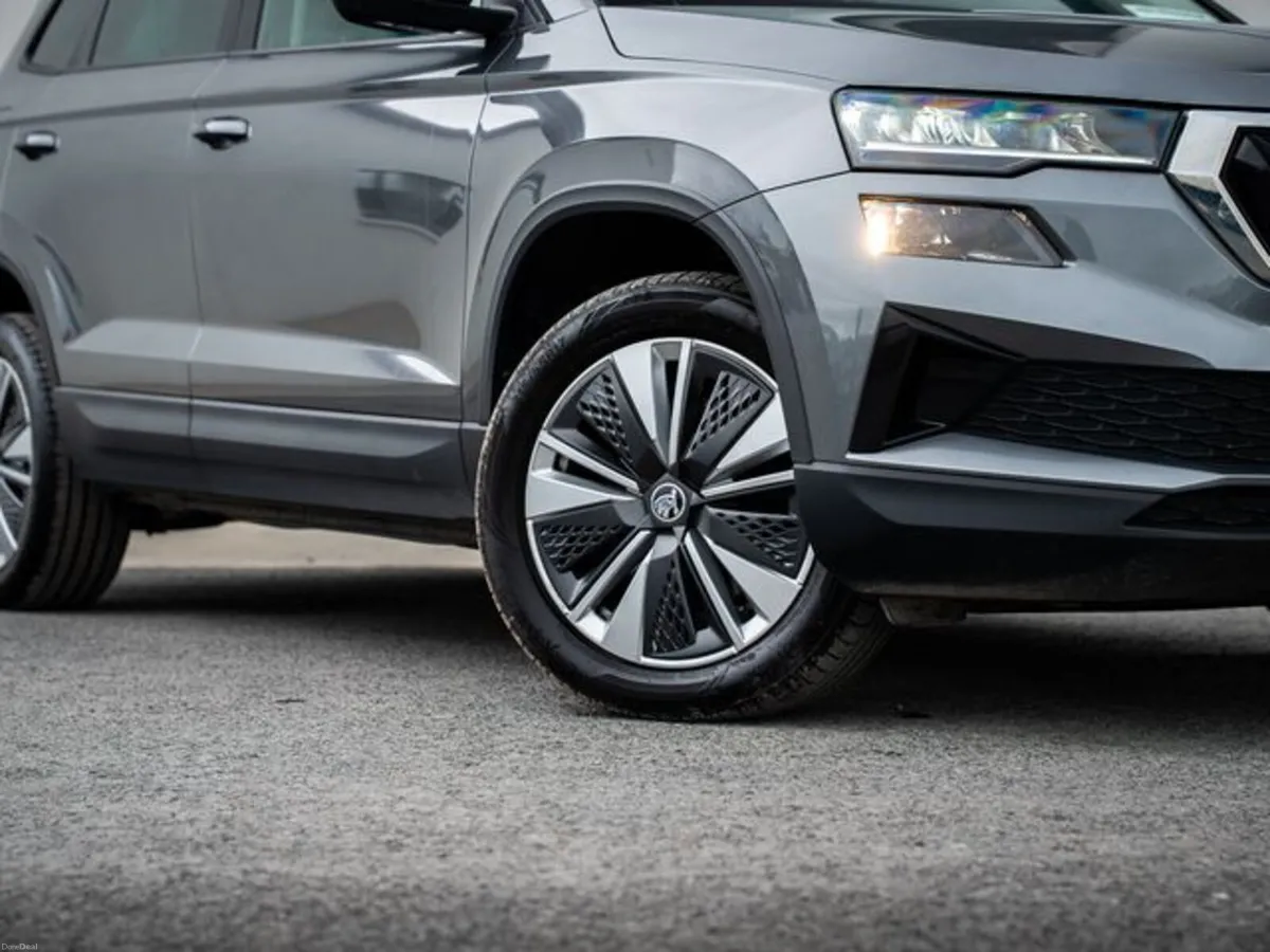 Skoda Karoq SE DRIVE TDI SCR DSG - Image 6