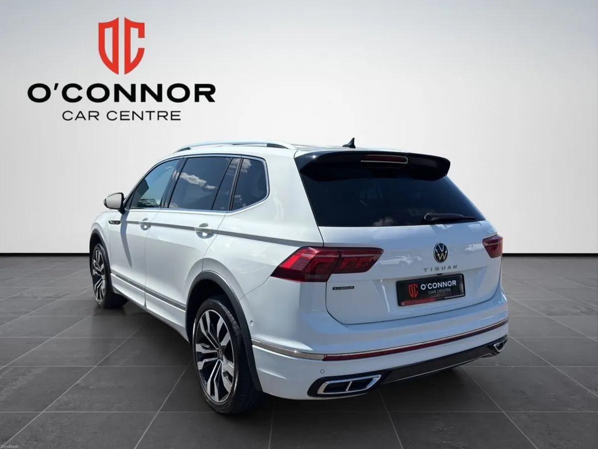 Volkswagen Tiguan Allspace Room for the whole fami - Image 4