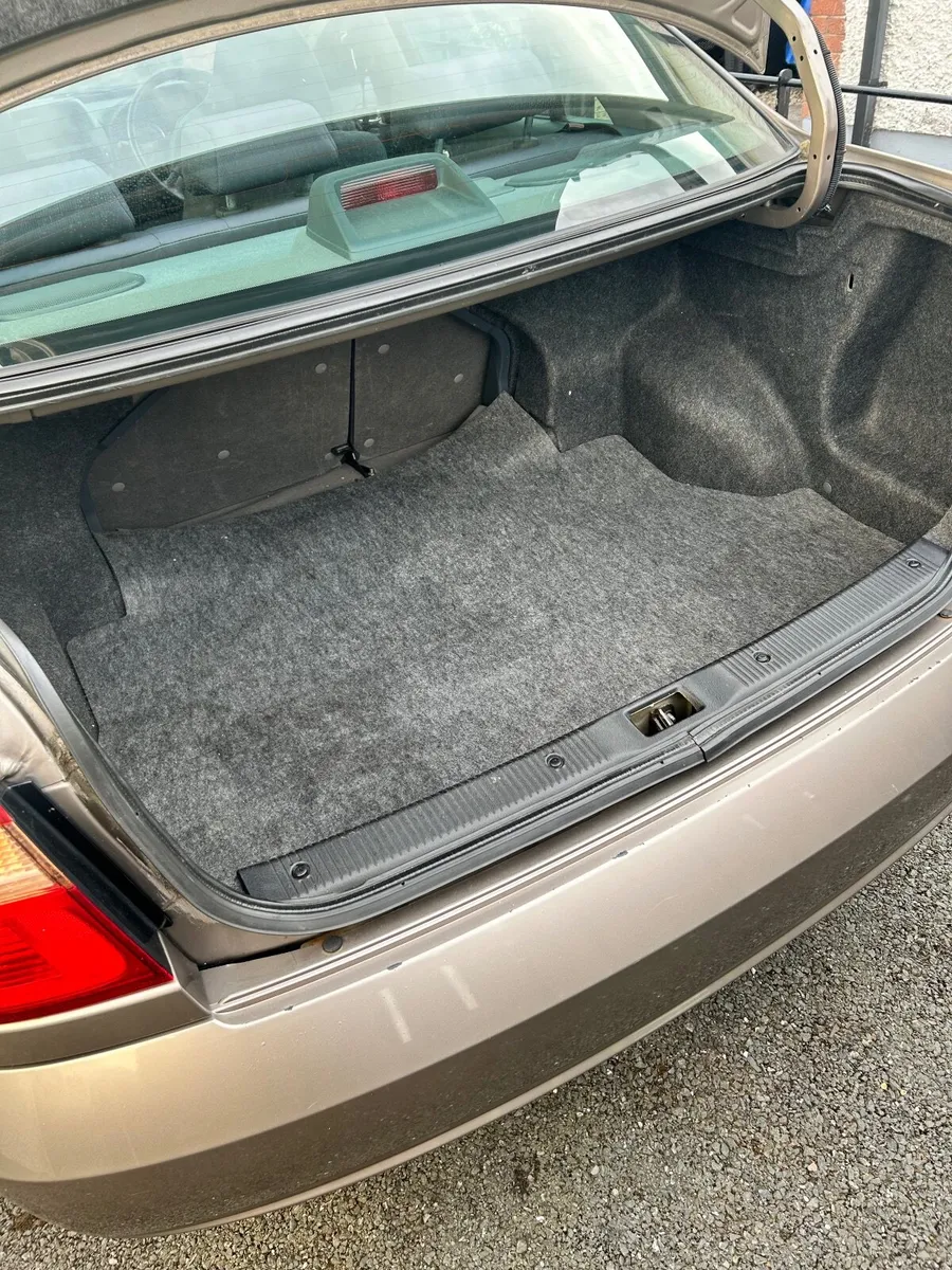 Nissan Almera 2007 - Image 6
