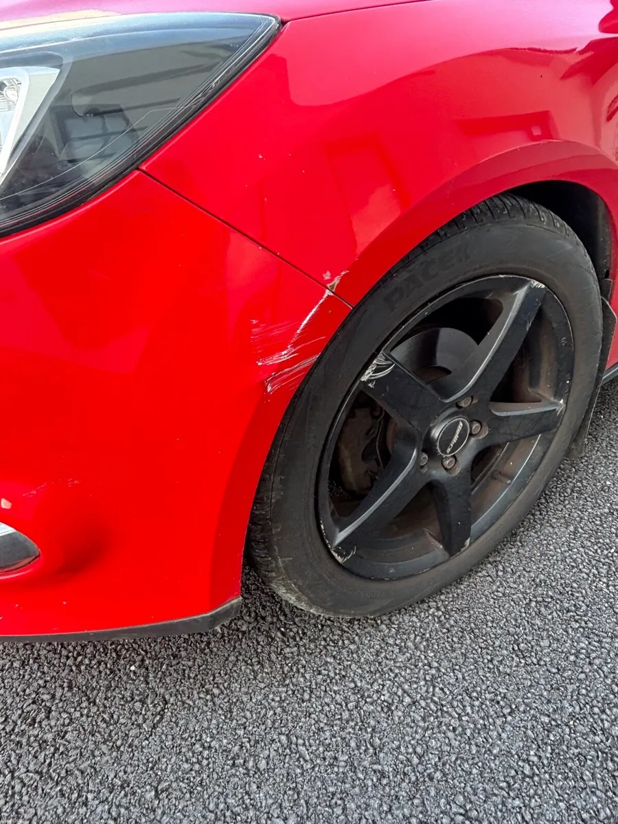 Ford Focus Titanium 2013 - Image 4