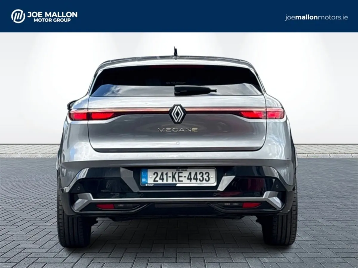 Renault Megane E-Tech EV60 220hp Techno - Image 5