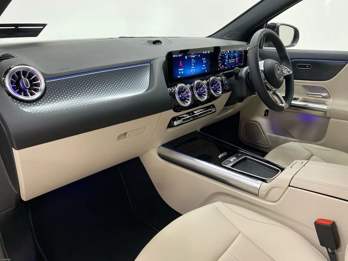 Mercedes-Benz GLA GLA 180 PROGRESSIVE PLUS - Image 6
