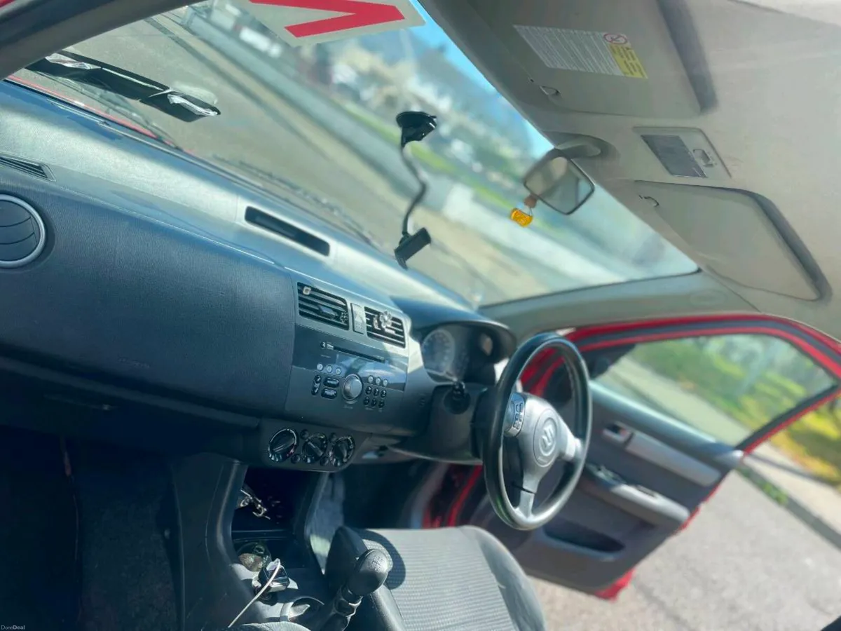 Suzuki Swift - Image 5