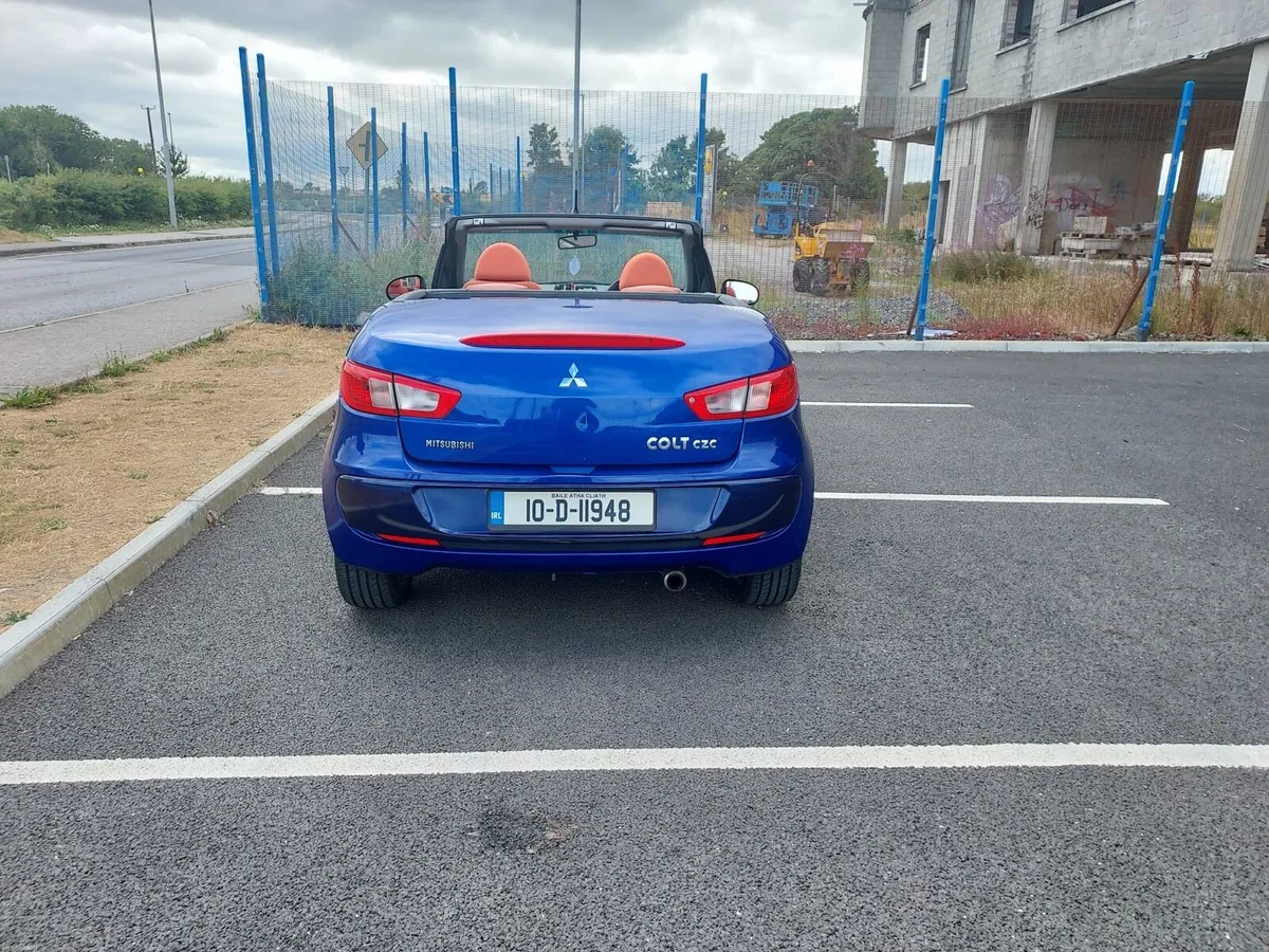 Mitsubishi Colt Convertible 2010 - Image 4
