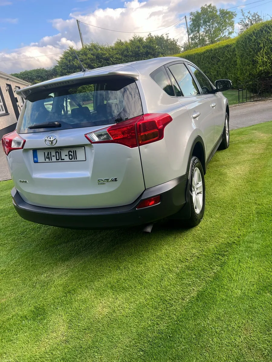 2014 rav4 - Image 6