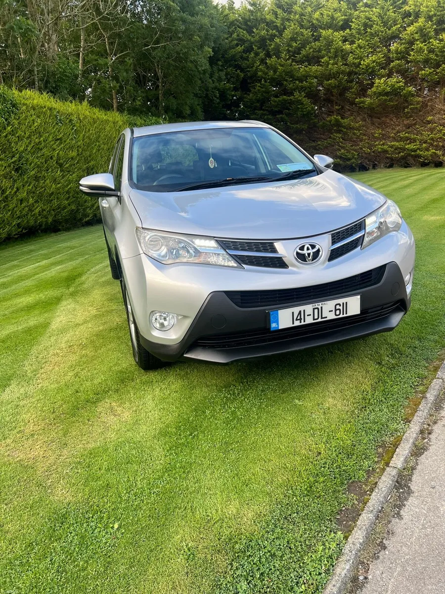 2014 rav4 - Image 1