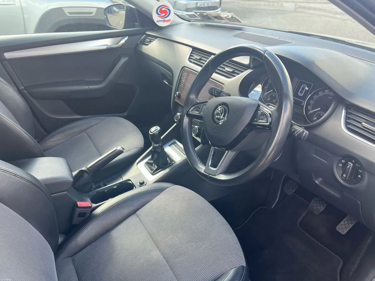 Skoda Octavia Soleil 1.0TSI 115HP - Image 6
