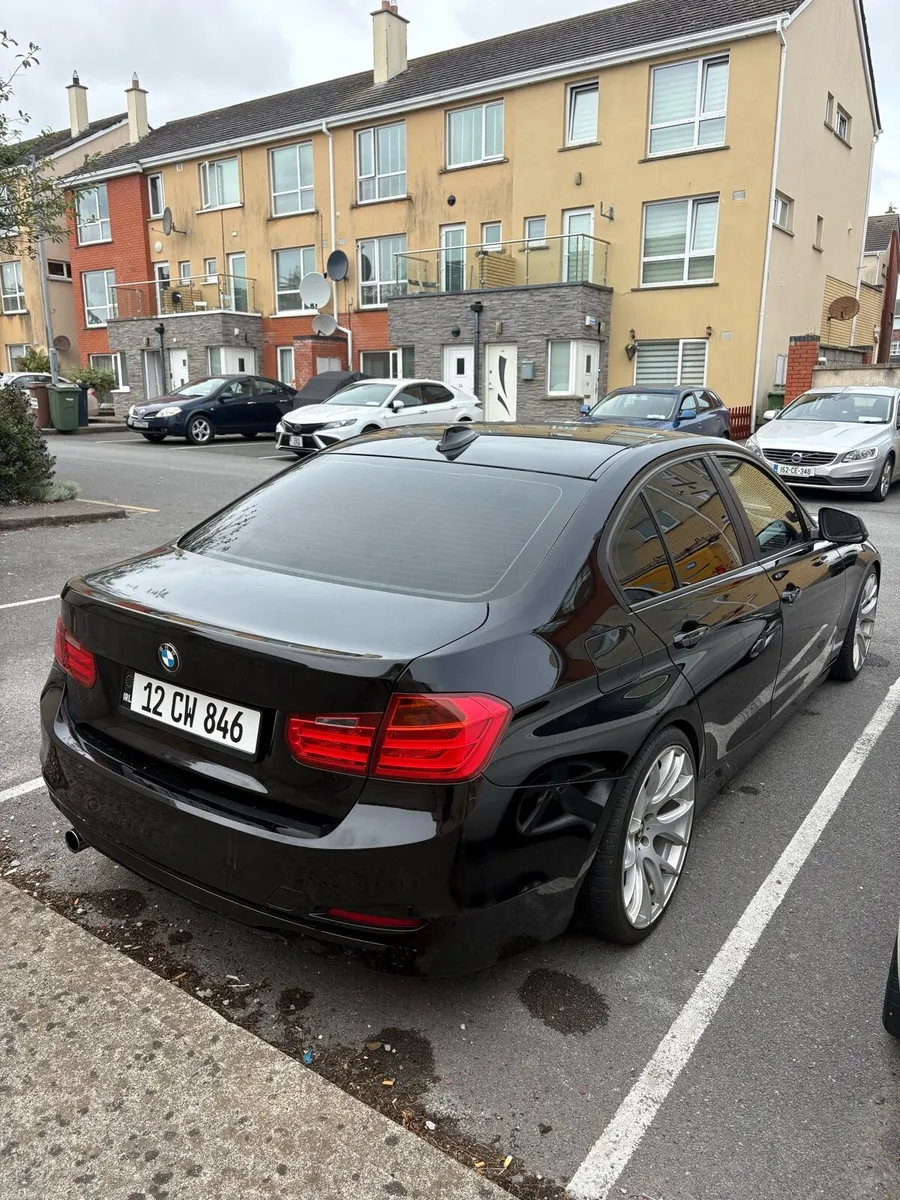 BMW F30 316d - Image 4