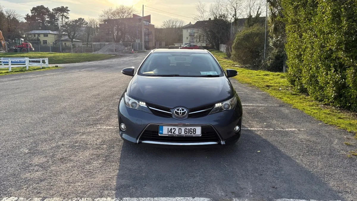 Toyota Auris 2014 - Image 3