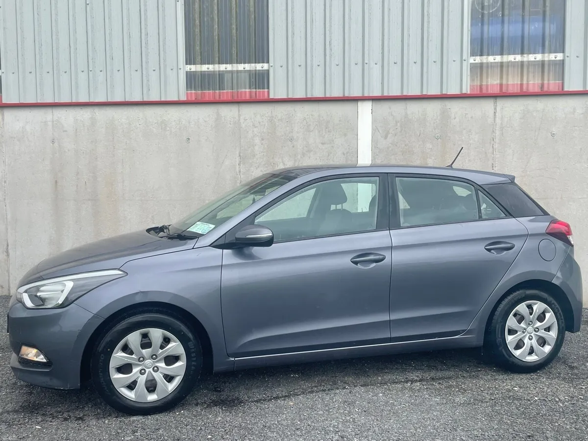 * Hyundai I20 .. ‘2016 .. 1.2 Petrol .. VGC * - Image 2