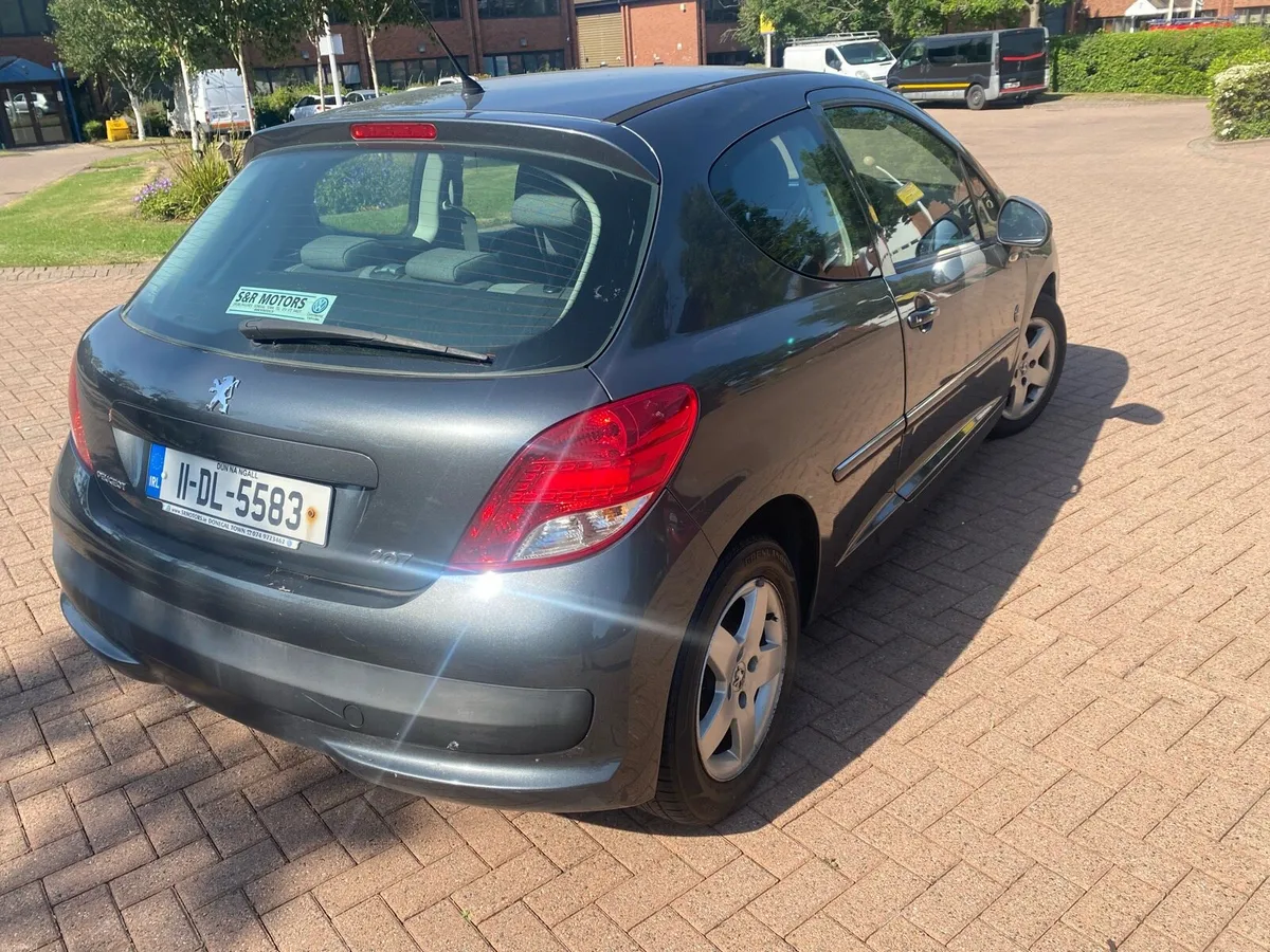 Peugeot 207 - Image 4