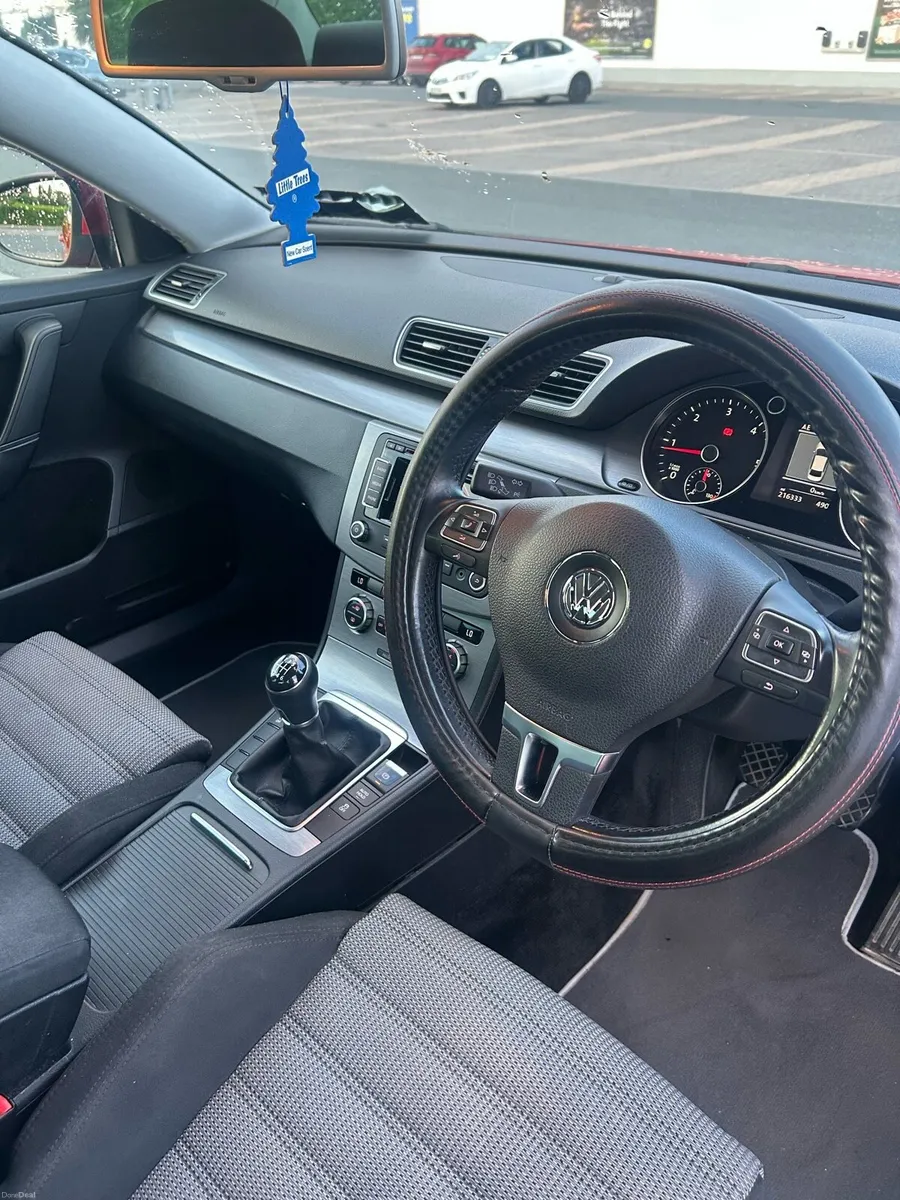 Volkswagen Passat - New NCT and Taxed - Image 5