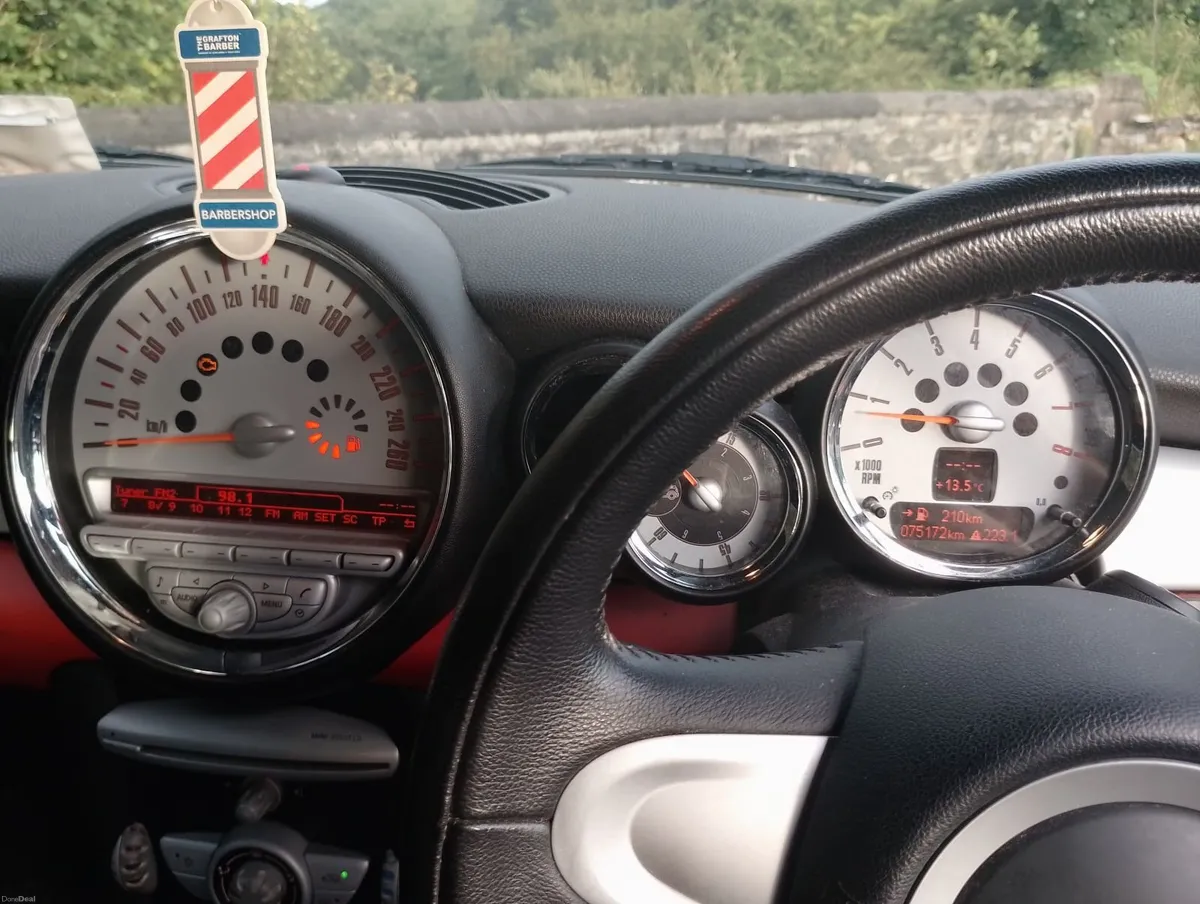 Mini Cooper NCT/Tax - Image 2