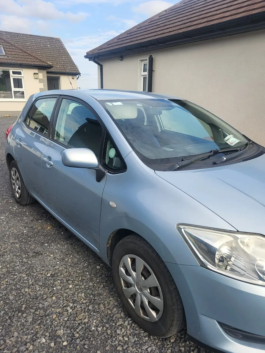 Toyota Auris 2009 - Image 5