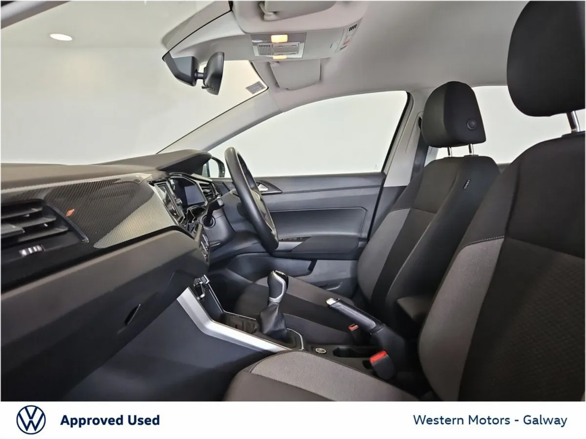 Volkswagen Polo Life, Alloys, LED Lights, Cruise C - Image 3