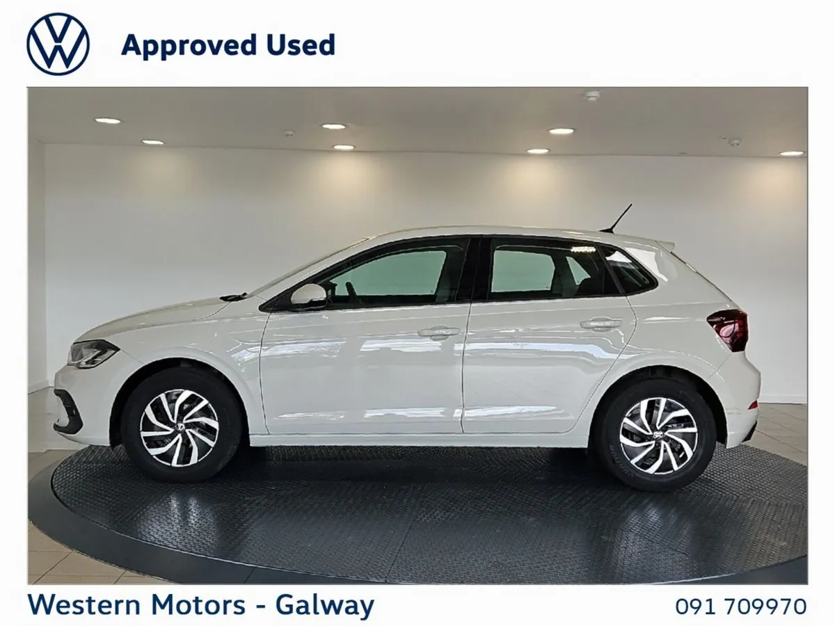 Volkswagen Polo Life, Alloys, LED Lights, Cruise C - Image 5