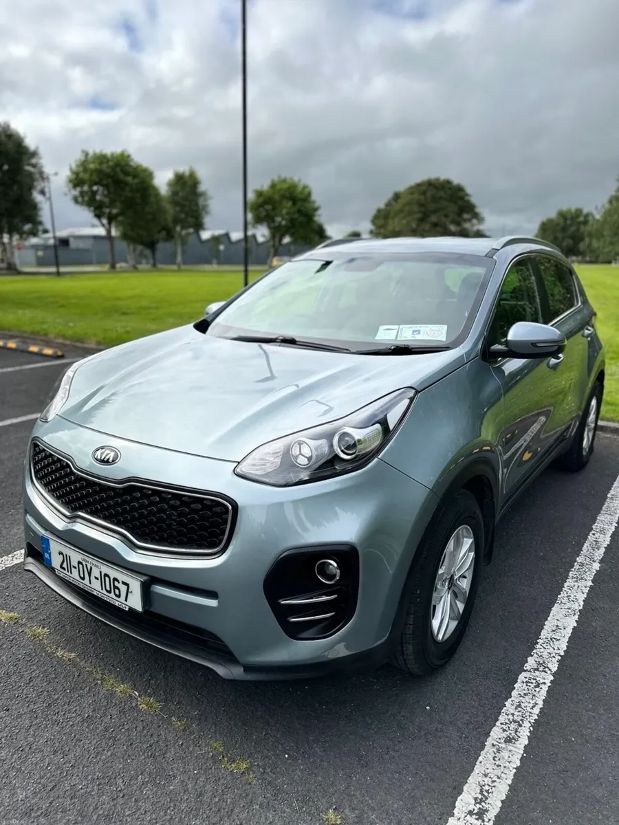 KIA SPORTAGE - Image 1