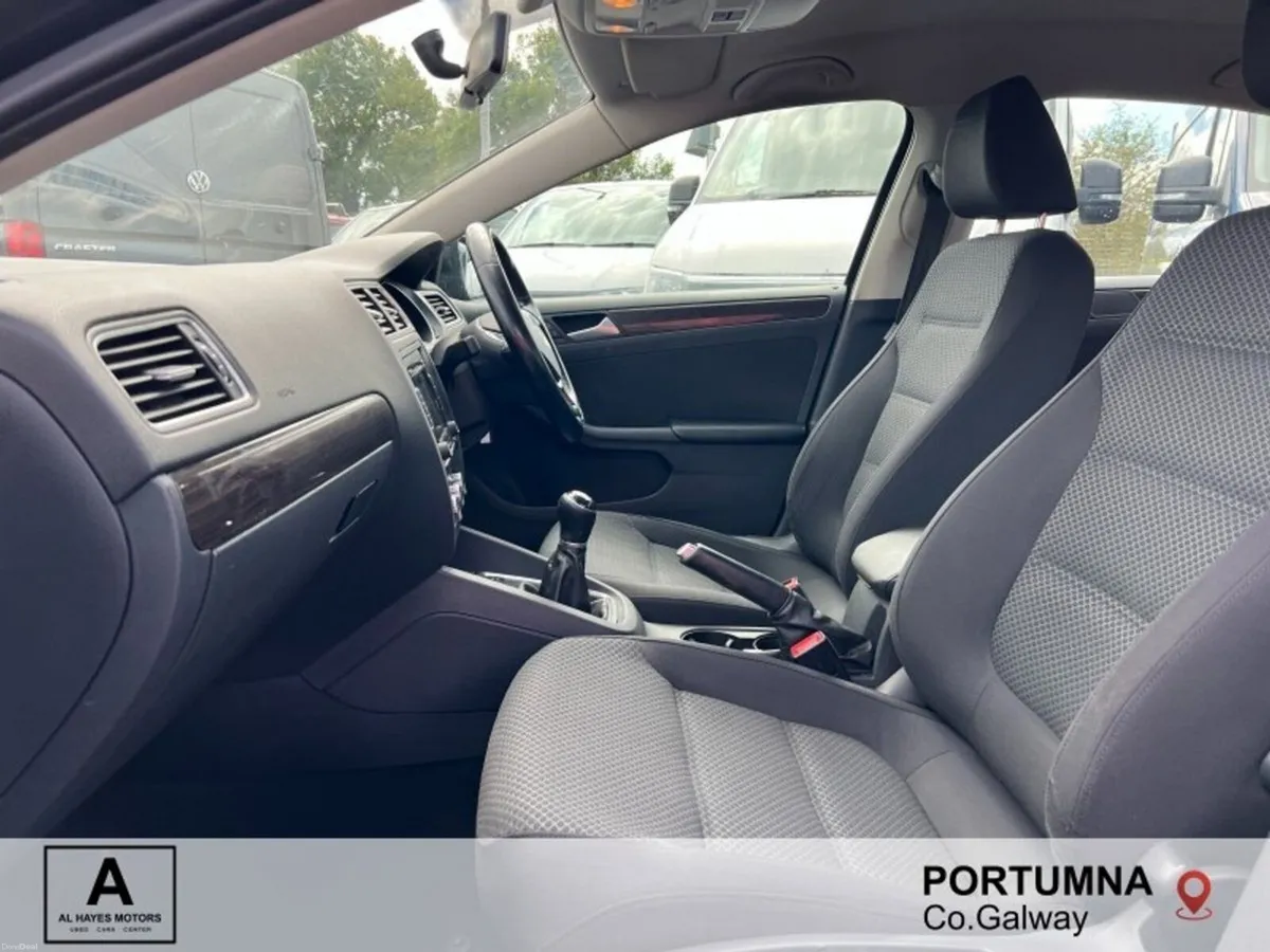 Volkswagen Jetta 2.0 TDI BMT 110HP COMFORTLINE - Image 3