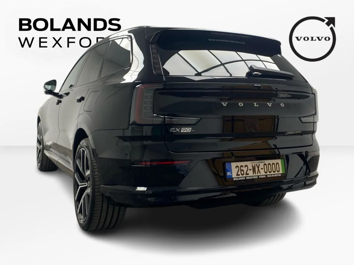 Volvo EX90 262 Twin motor Onyx Black with Dawn int - Image 3