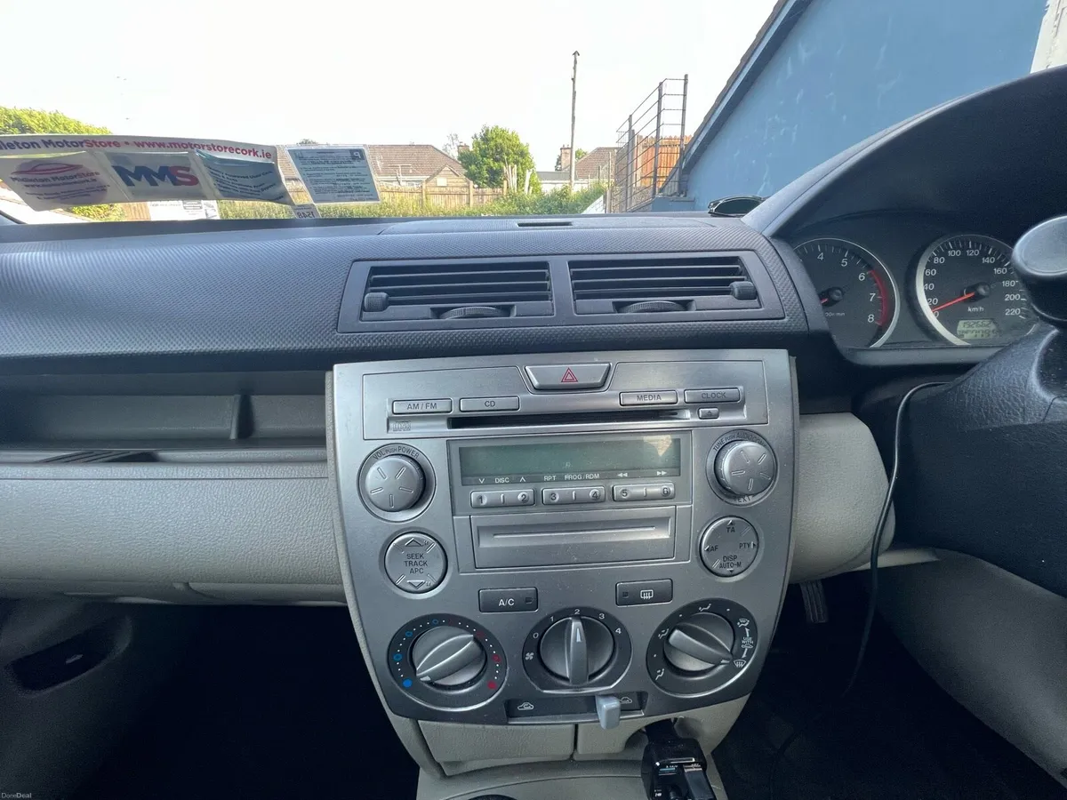 Mazda 2 - Image 3