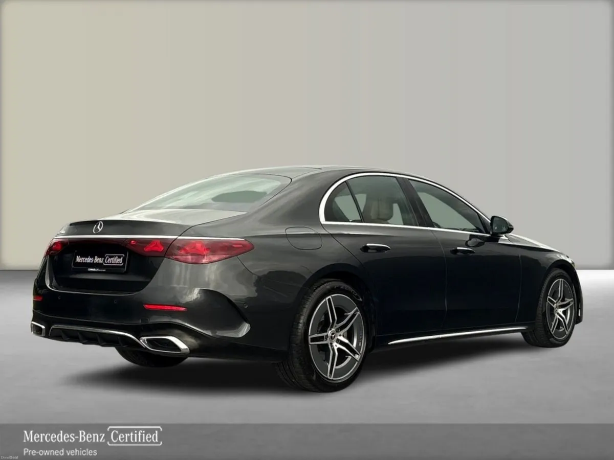 Mercedes-Benz E-Class E220d AMG Line Plus - Image 4